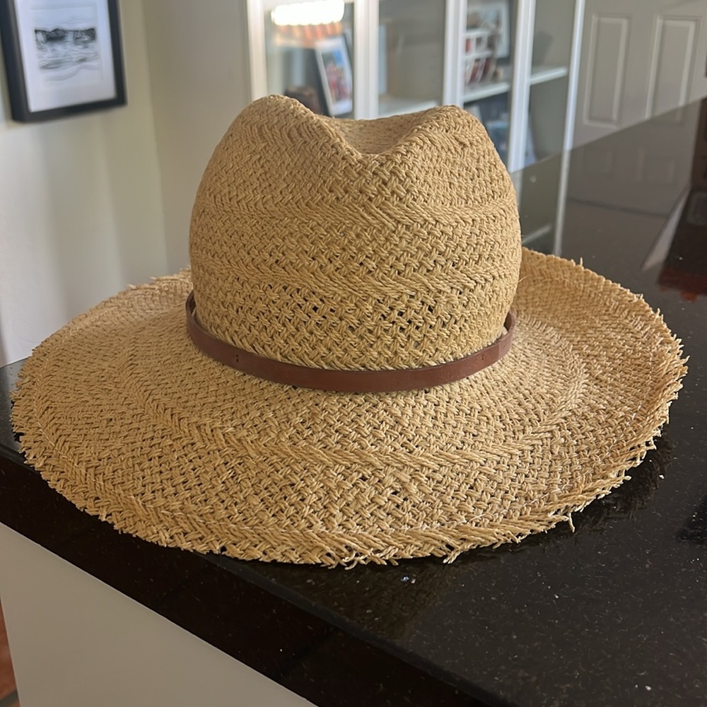 Janessa Leone Ivana Hat - Picture 13 of 14